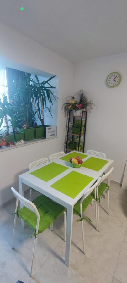 Abel Luxury Apartment Constanţa