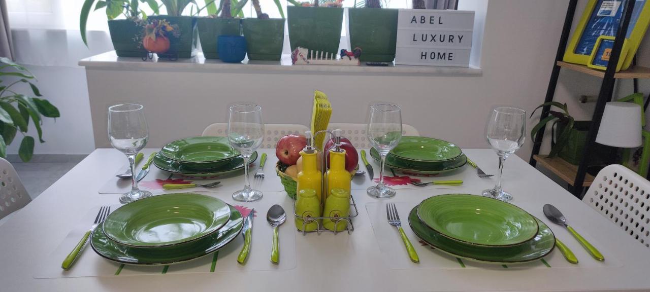 Abel Luxury Apartment